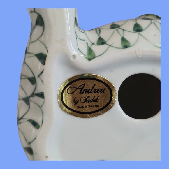 Andrea by Sadek Green & White Bear Herend Style Fishnet Ceramic Figurine 5" - Picture 9 of 9